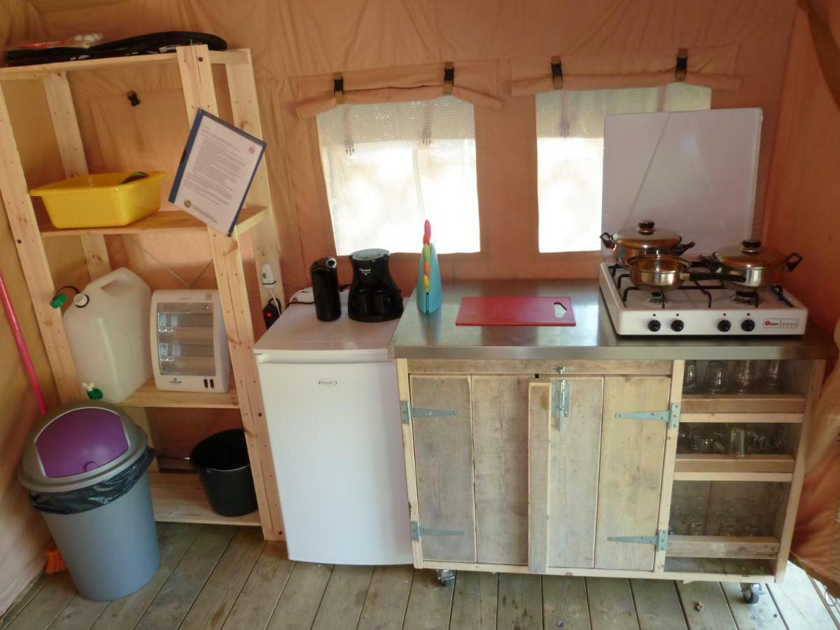 فندق روشفورتفي  Safari Tent At Camping Le Roptai المظهر الخارجي الصورة